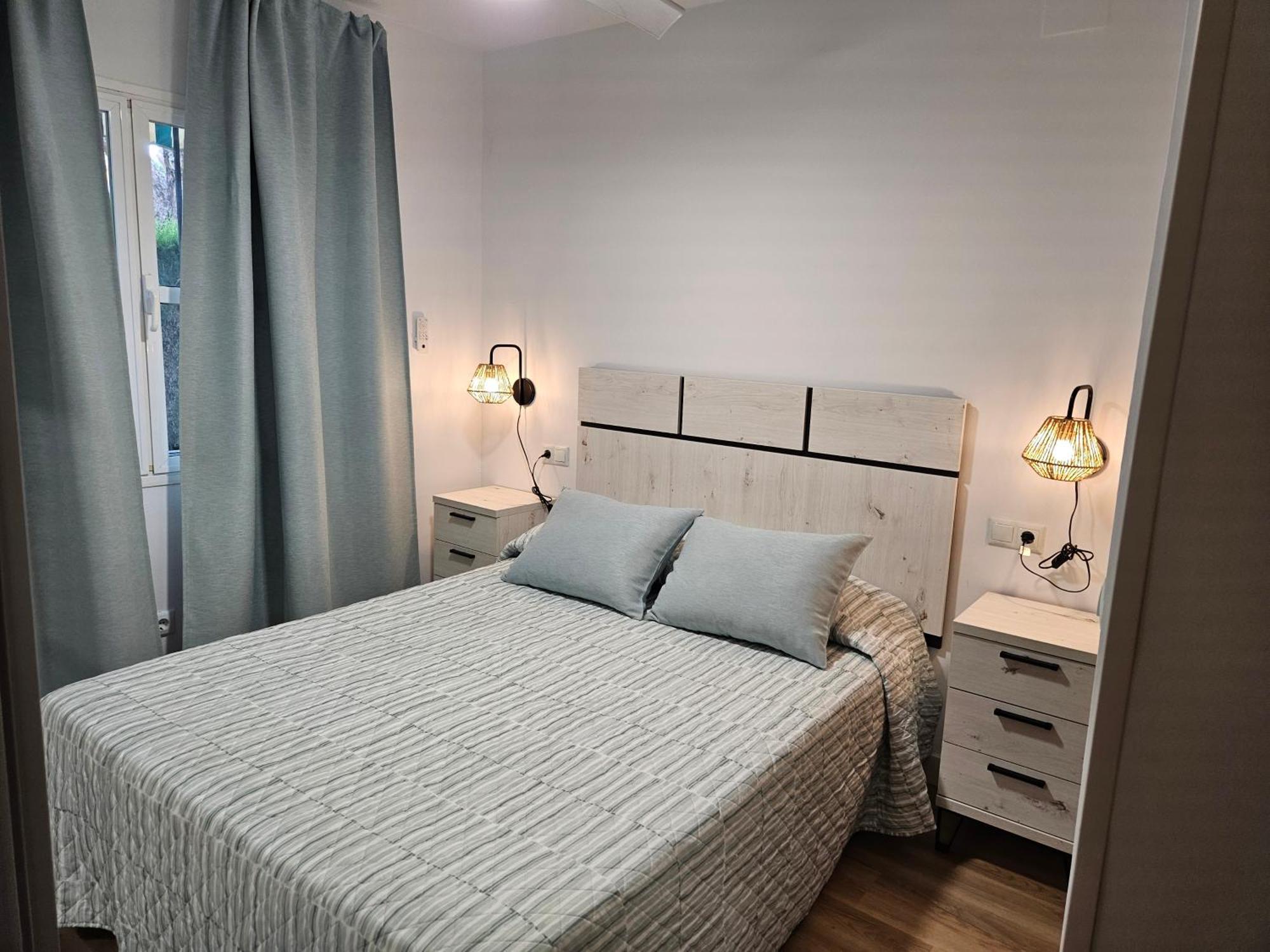 G&H Apartments - Playa Sancti Petri ชิกลานา เด ลา ฟรอนเตรา ภายนอก รูปภาพ